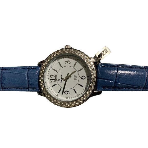 DKNYC F2F NYC8451 Genuine Leather Quartz Analog Women's Watch - Picture 1 of 3